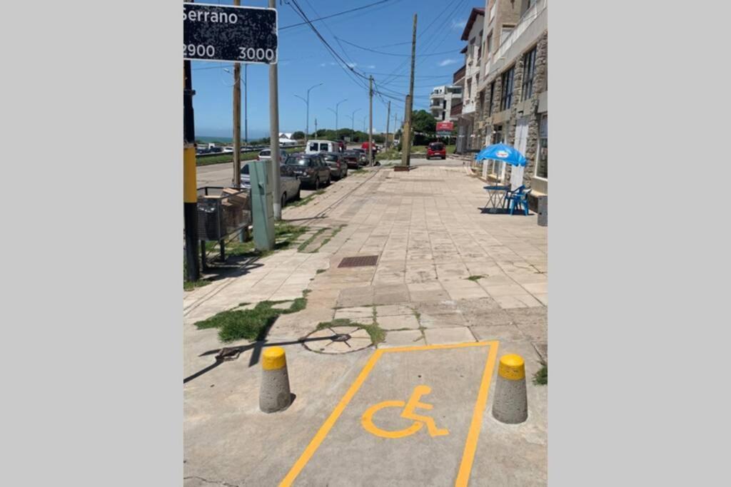 דירות Mar Del Plata Frente Al Mar Biblioteca מראה חיצוני תמונה